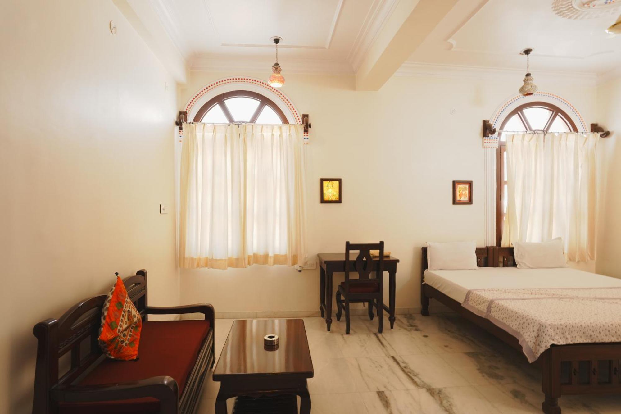 Jashoda Mystic Haveli Hotel Pushkar Room photo